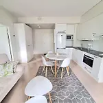 2-room 7 Min By Train From Airport 公寓 万塔