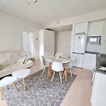 2-room 7 Min By Train From Airport 万塔